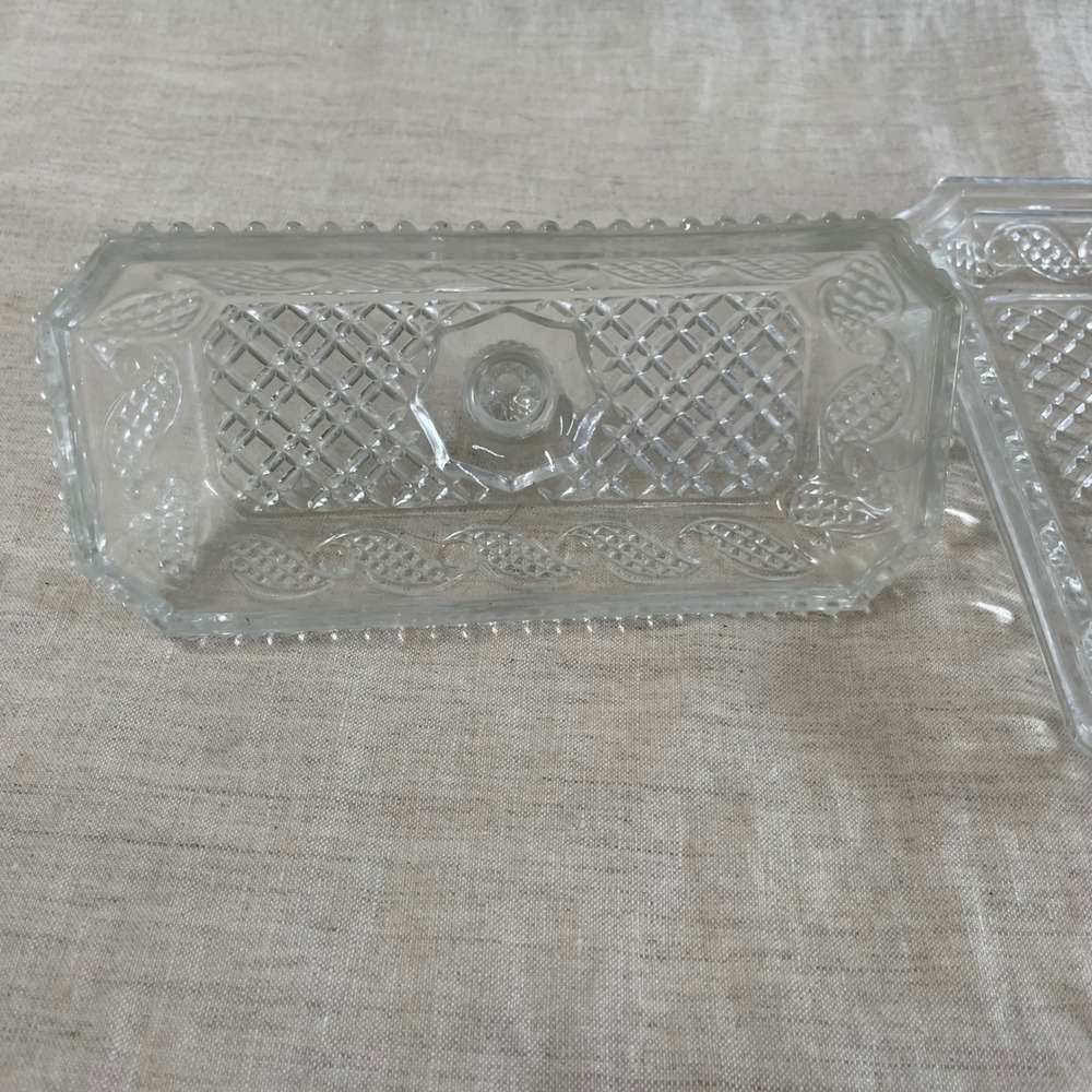 Clear Pressed Glass Butter Dish Covered 70s Retro Eclectic Kitchen Funky Decor - Picture 5 of 8